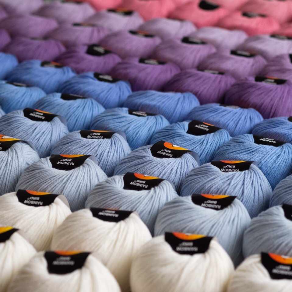 Омбре пряжа купить. Пряжа Rainbow Ombre. Градиентная пряжа для вязания Ombre Set "100% Superwash Wool". Feza Ombre пряжа. Пряжа градиент.