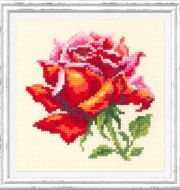 150-003 Красная роза фото 1