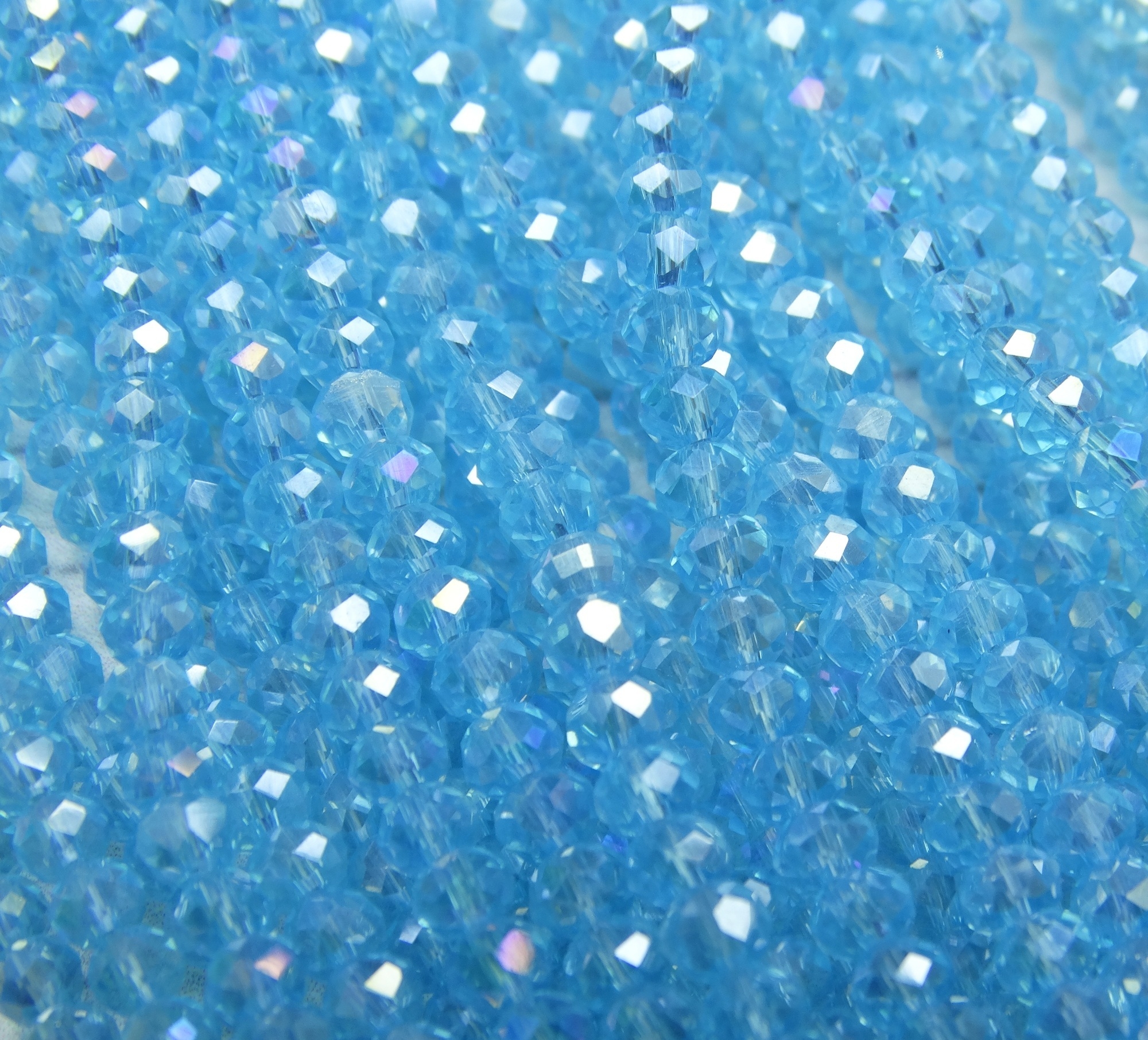 БП039ДС23 Хрустальные бусины "рондель", небесно-голубой AB прозрачный, 2х3 мм, кол-во: 95-100 шт.