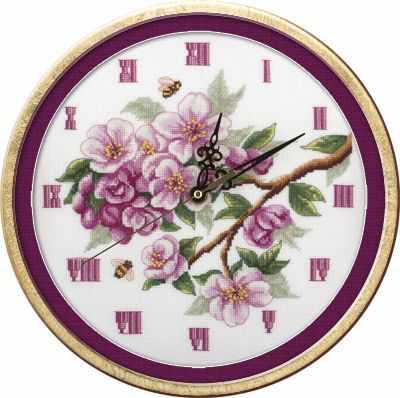 CH-1579 "Часы.Цветут сады"