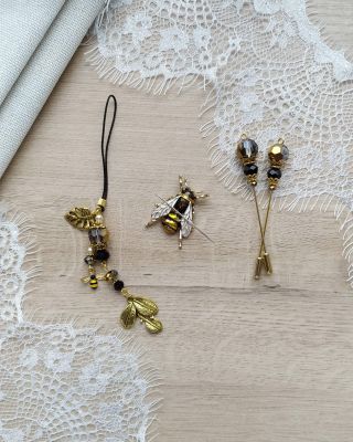 Наборы аксессуаров для вышивания Набор аксессуаров Пчелка-труженица
